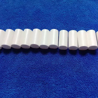 Materia prima ceramica di grado industriale ZTA in polvere o granuli per il numero CAS 1344-28-1
