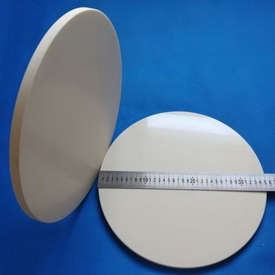 Processing di piastre ceramiche con buon isolamento e resistenza alle alte temperature